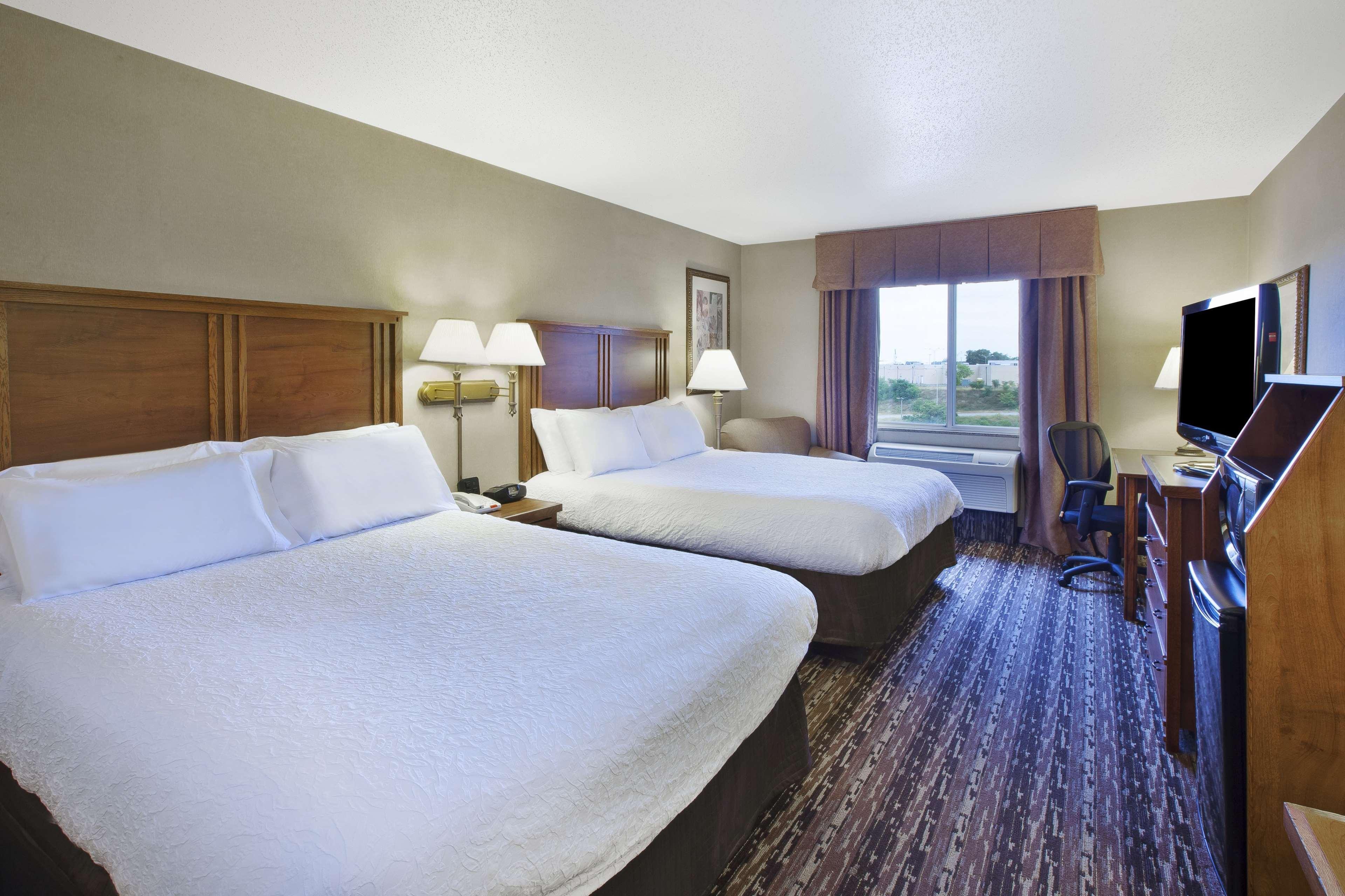 Hotel Hampton Pittsburgh Area-beaver Valley-center Township Monaca